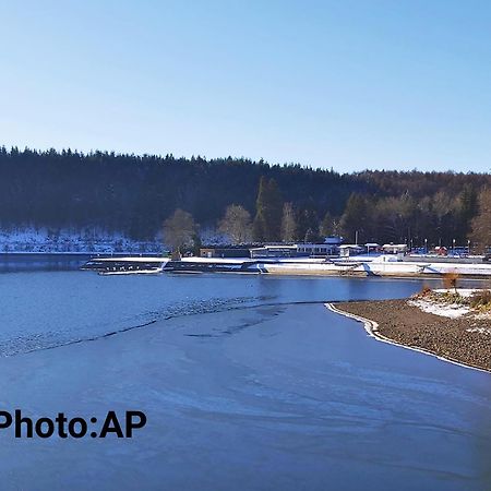 La Taniere Du Lac ロベールヴィル エクステリア 写真